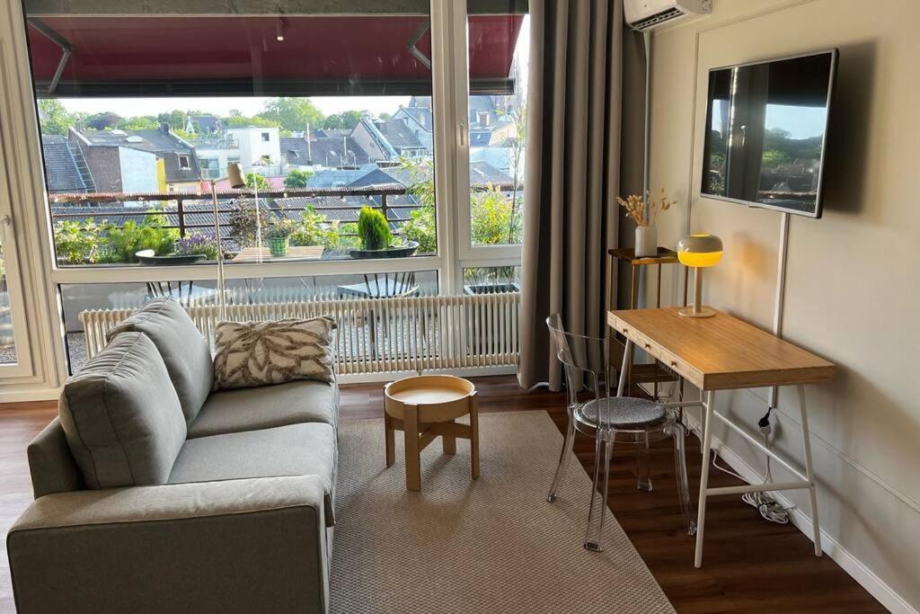 Bostel 88 - Moderne Stadtwohnung Mit Klimaanlage Moers Esterno foto